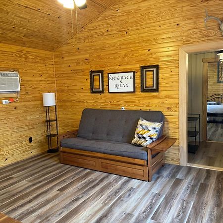 Kick Back Ranch Hotel Ramer Buitenkant foto